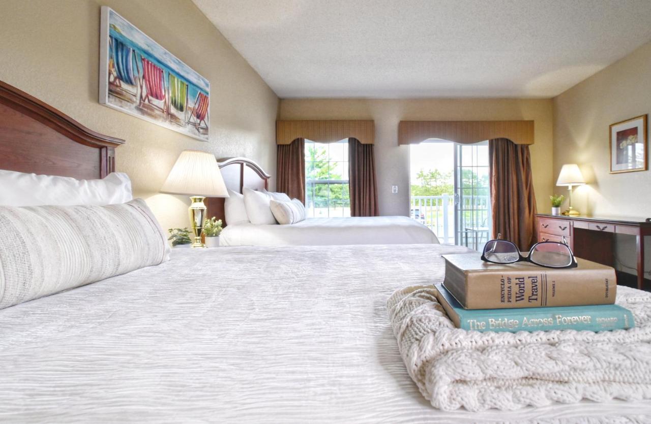 Four Seasons Island Resort Pembine Bagian luar foto