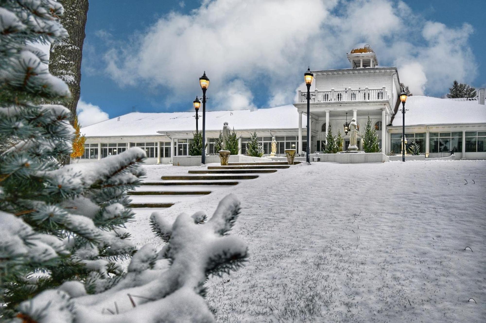 Four Seasons Island Resort Pembine Bagian luar foto